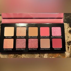 NIB Violet Voss Berries n Cream Dreams Eyeshadow Palette